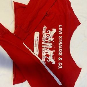 Levi’s cropped long sleeve